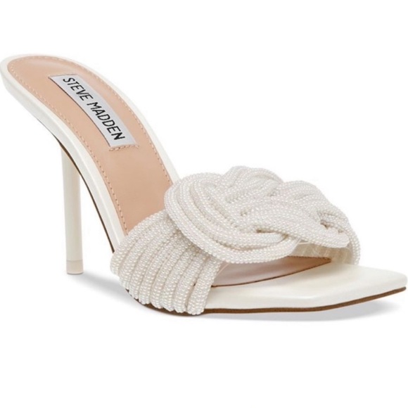 Steve Madden Shoes - Steve Madden applaud white beaded heels sandals